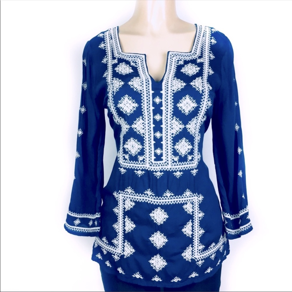 GORGEOUS Lucky Brand Top Shirt Tunic Embroidered Embellished Royal Blue Small